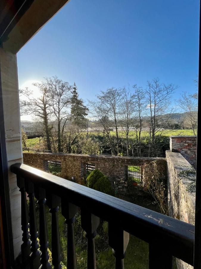 Apartamento Turisticos Paseo De La Alameda Villaviciosa (Asturias)
