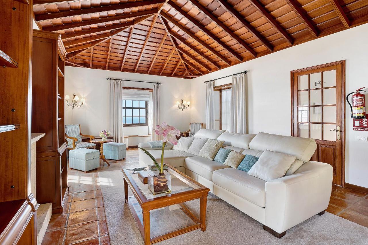 Casa 1700 Quemados
