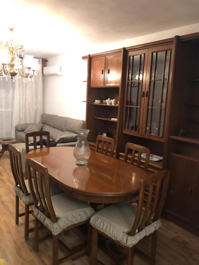 Carla24, Avenida Principal Apartamento