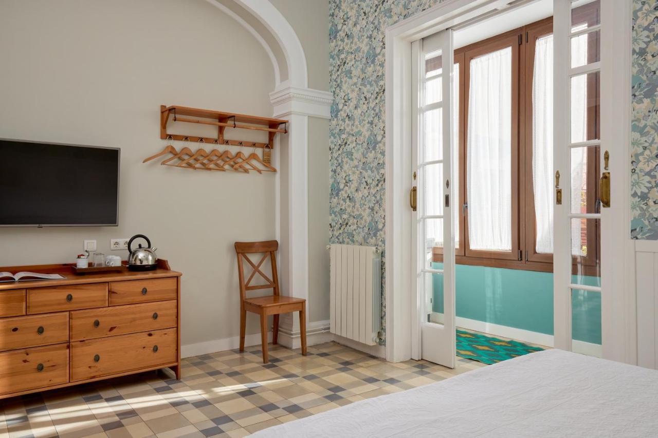 Bed & Breakfast Poblenou 3*