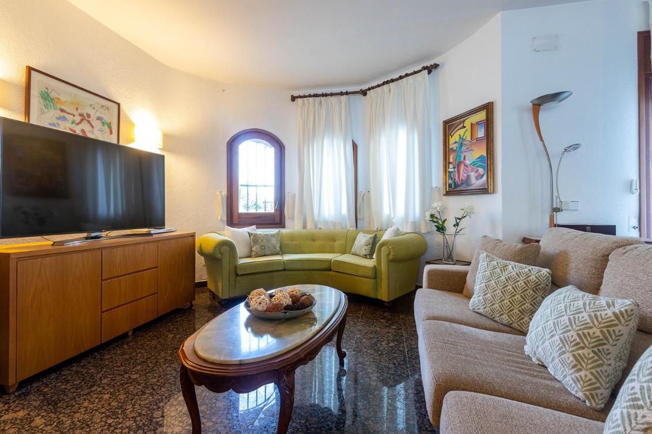 Rnet - Piscina Port Primer Villa Ampuriabrava