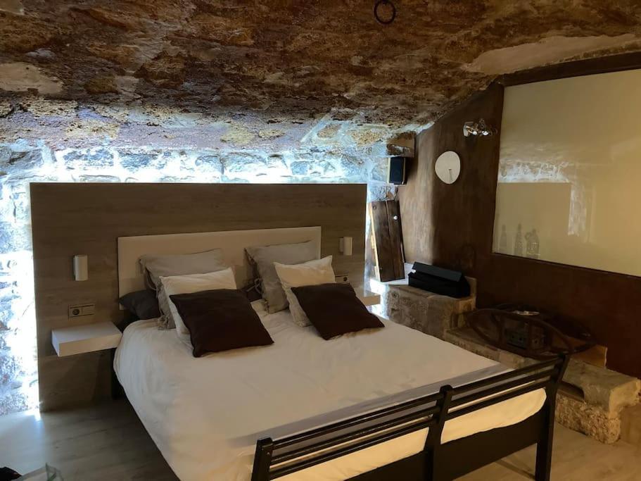 Sant Sebastia Con Jacuzzi, Sauna Y Jardin * Moia