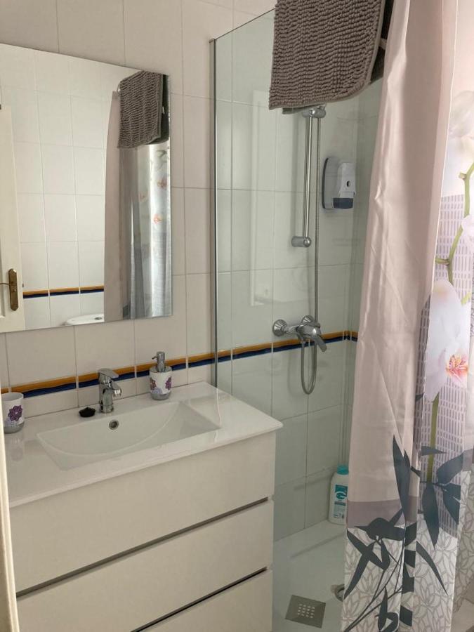 Precioso Adosado A 100 Metros Del Mar En Vera-playa! Сasa de vacaciones *