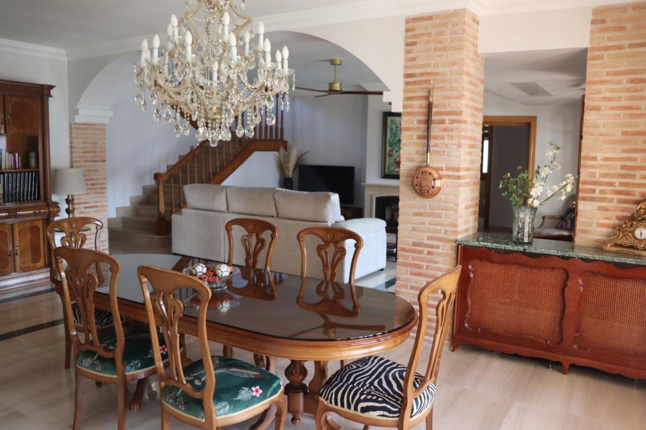 La Casa De Enfrente
