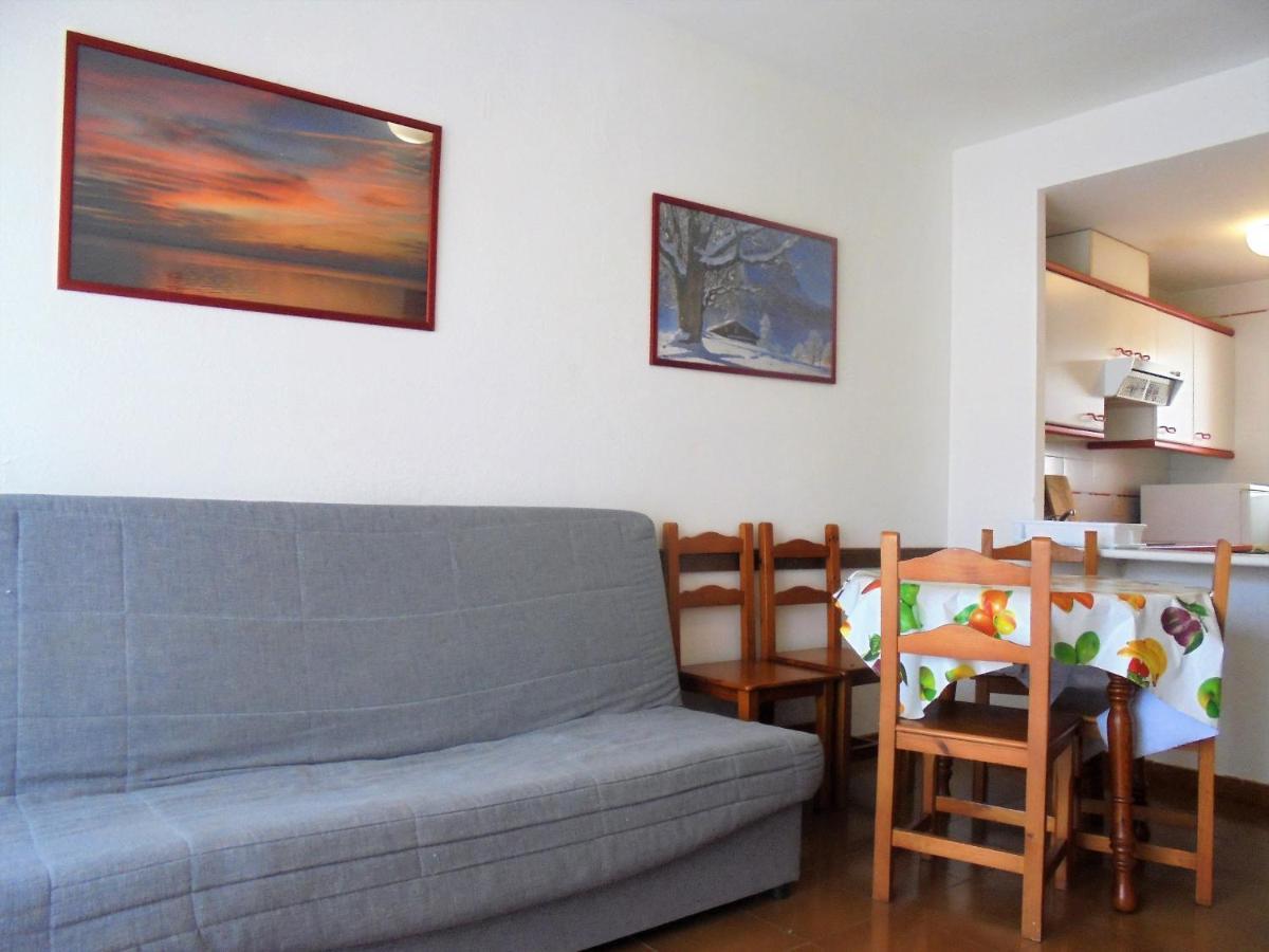 Apartment Patios I *