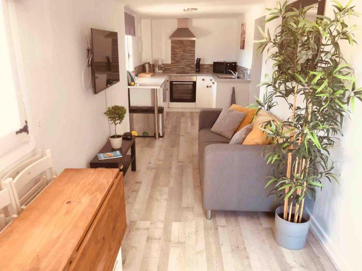 Lovely 2 Bed In * Alcalalí