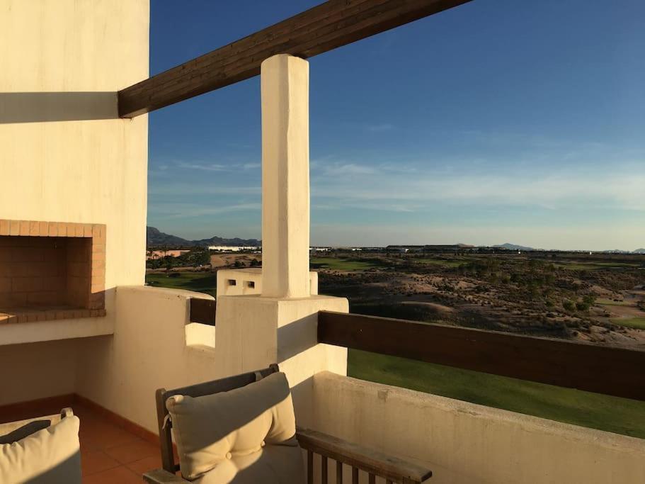 Precioso Atico En Primera Linea De Golf Apartamento *