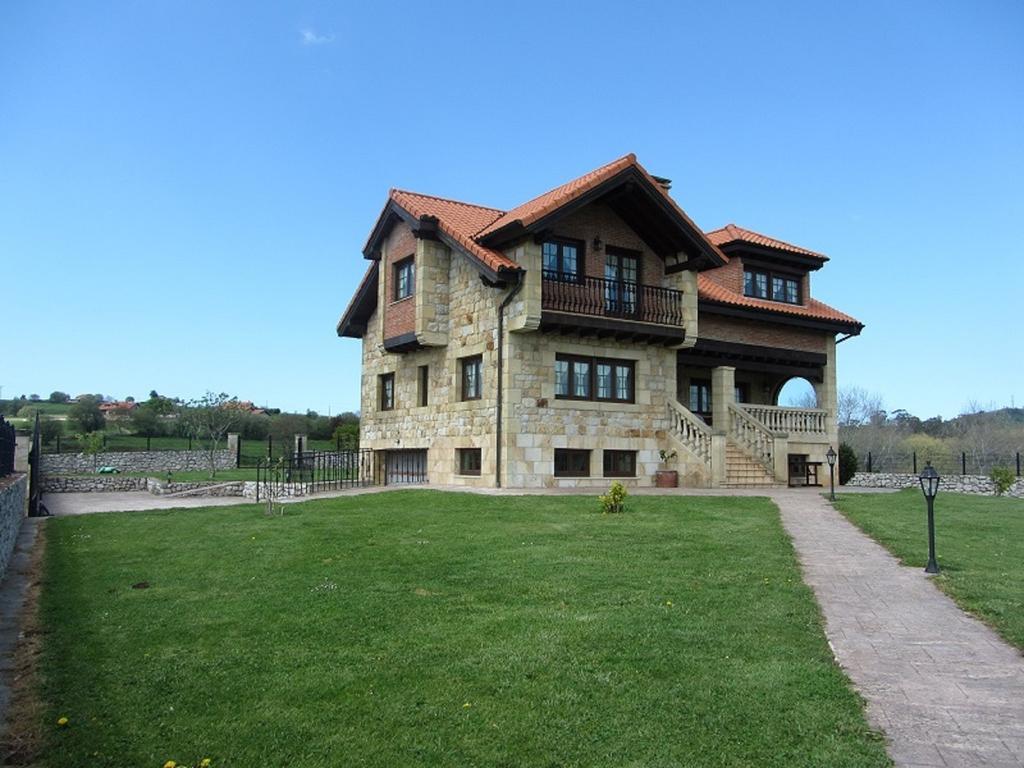 Vivienda Sampedri Holiday home