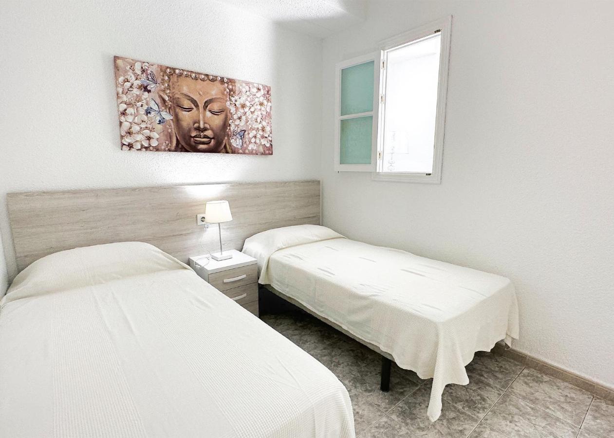 Skol 131 - At Skol Building In Centre With Sea Views. Apartamento