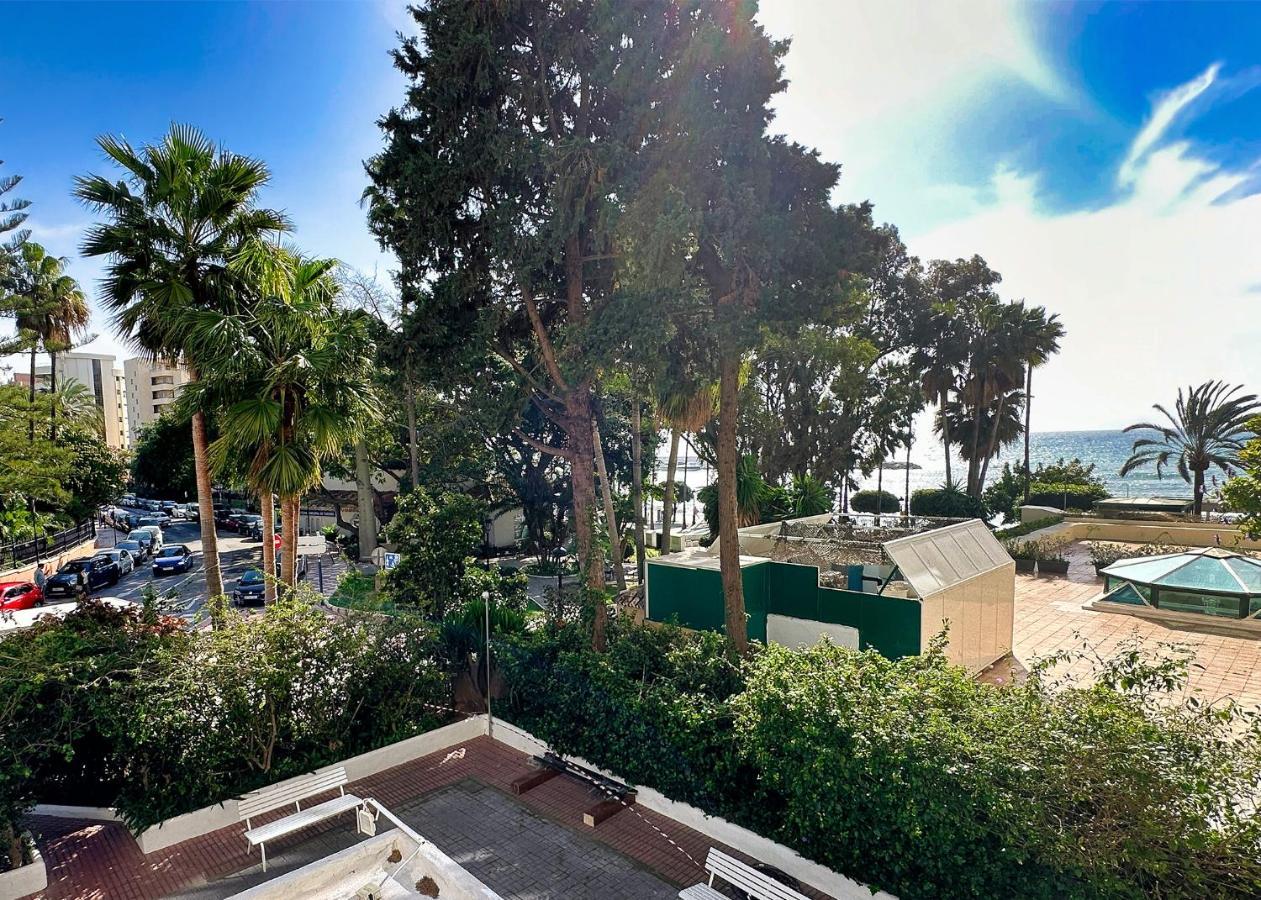 Skol 131 - At Skol Building In Centre With Sea Views. Apartamento Marbella