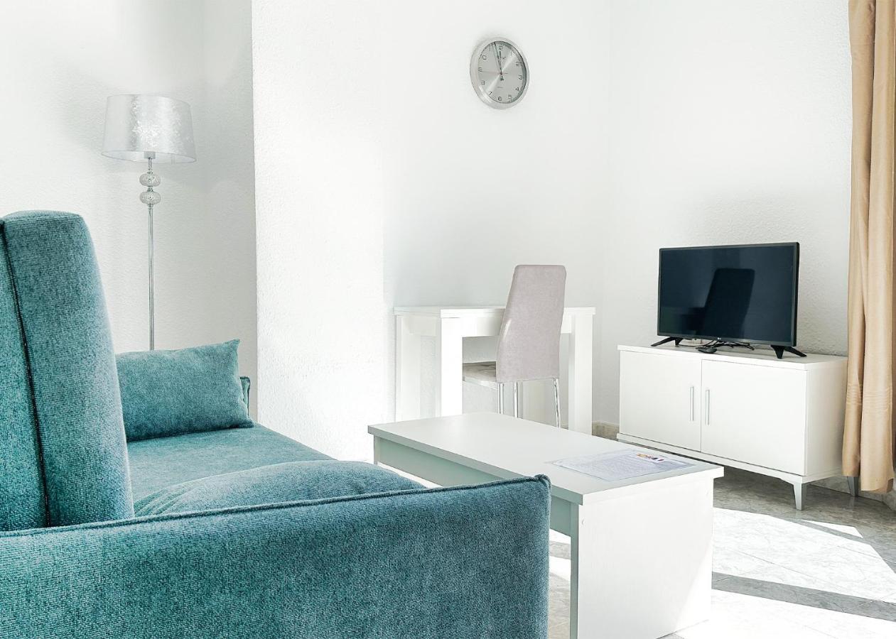 Apartamento Skol 131 - At Skol Building In Centre With Sea Views. *