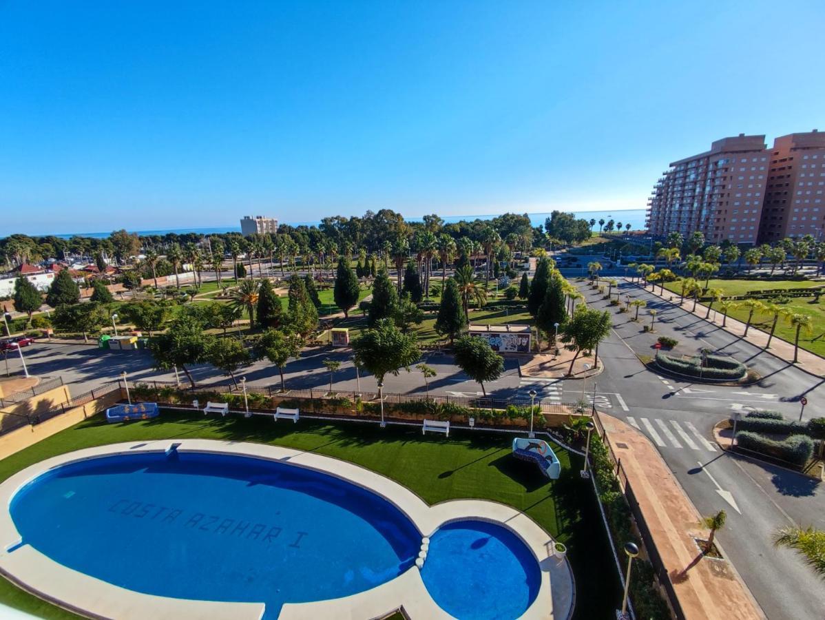 Vistas Al Mar En Magic World,