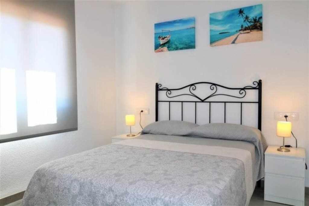 Apartamento 3f 1ª Linea De Playa Con Vistas Al Mar