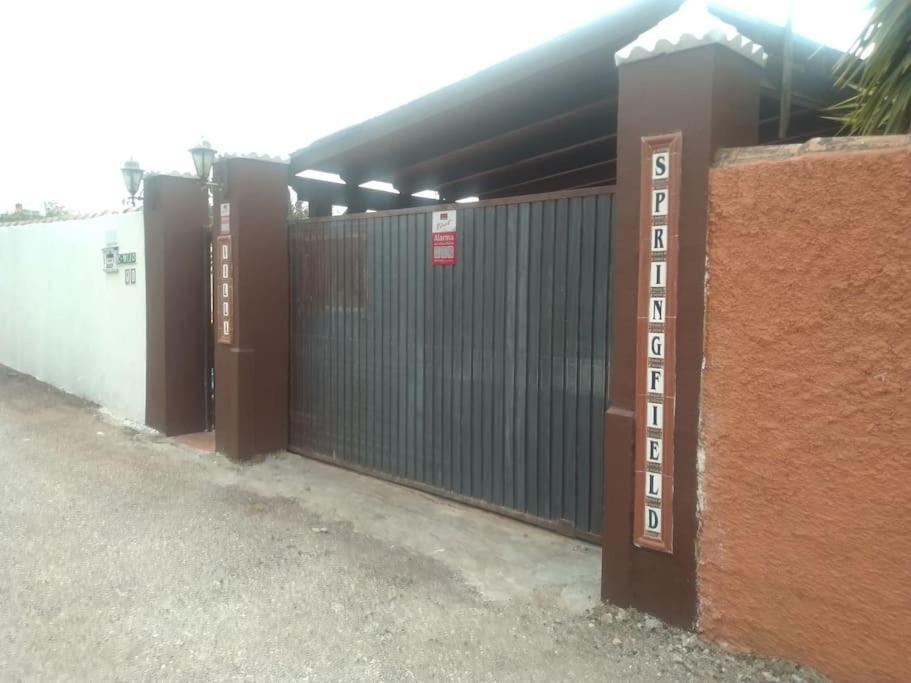 Сasa de vacaciones Agradable Chalet Con Piscina Escapadas. Chiclana de la Frontera