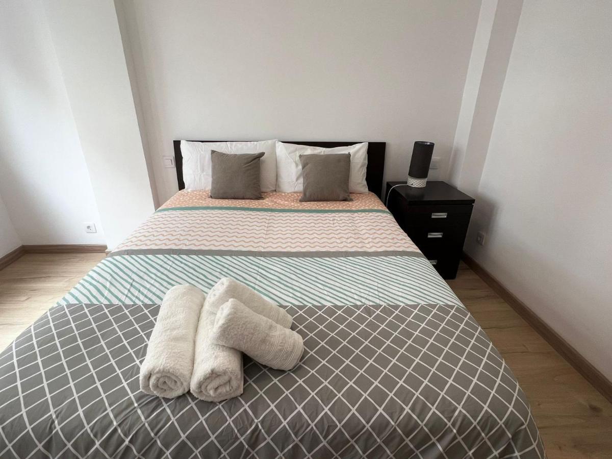 Close To Gran Via Centro Familiar Con Wifi By Logrono