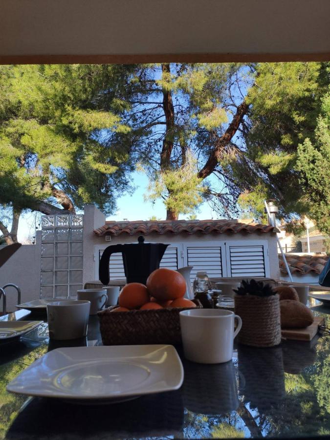 Chalet En Playa De Сasa de vacaciones Almardá