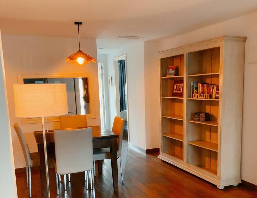 La Casa De La Luz, Atico Con Terraza Privada, Parking Free