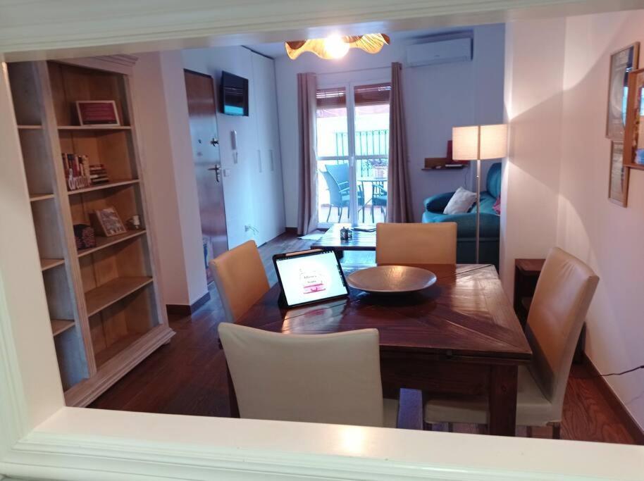 La Casa De La Luz, Atico Con Terraza Privada, Parking Free
