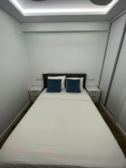 Apartamento Price For Reservations Of 7 Nights August- Ask