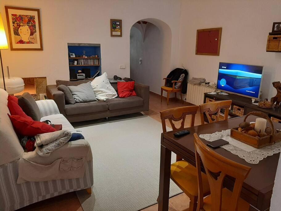 Preciosa Casa De 2 Pisos A 50 Metros De La Playa Canyet de Mar