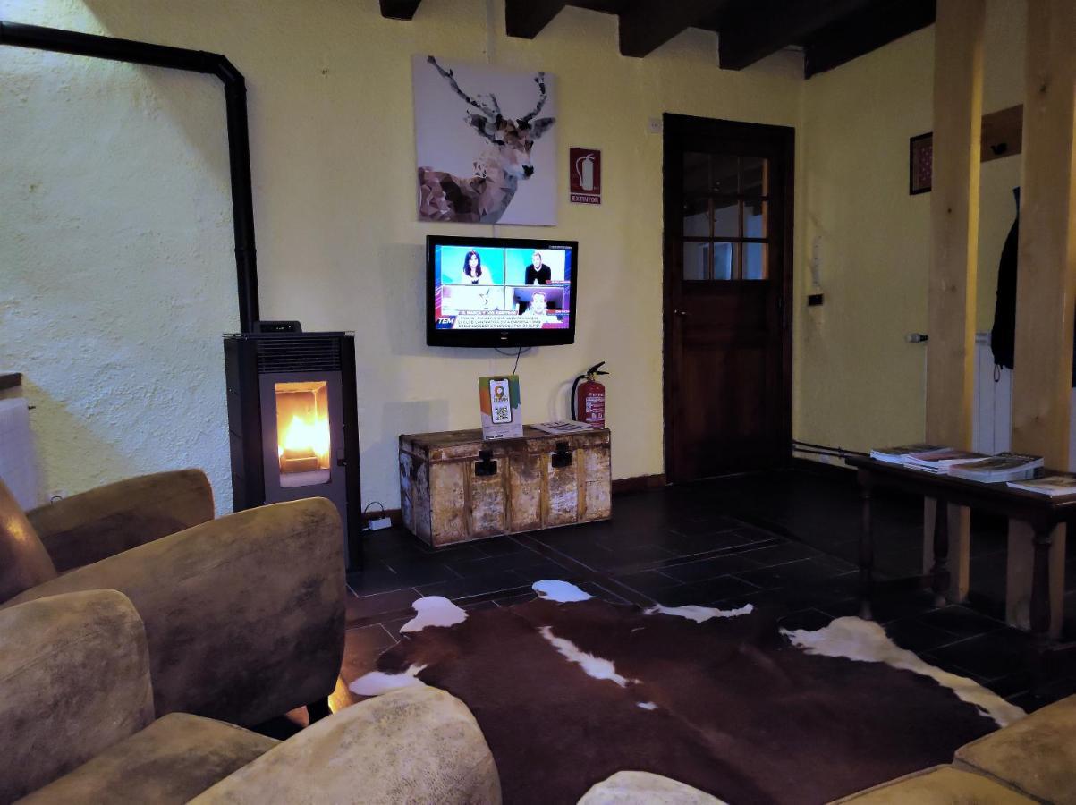Hostal Placa *