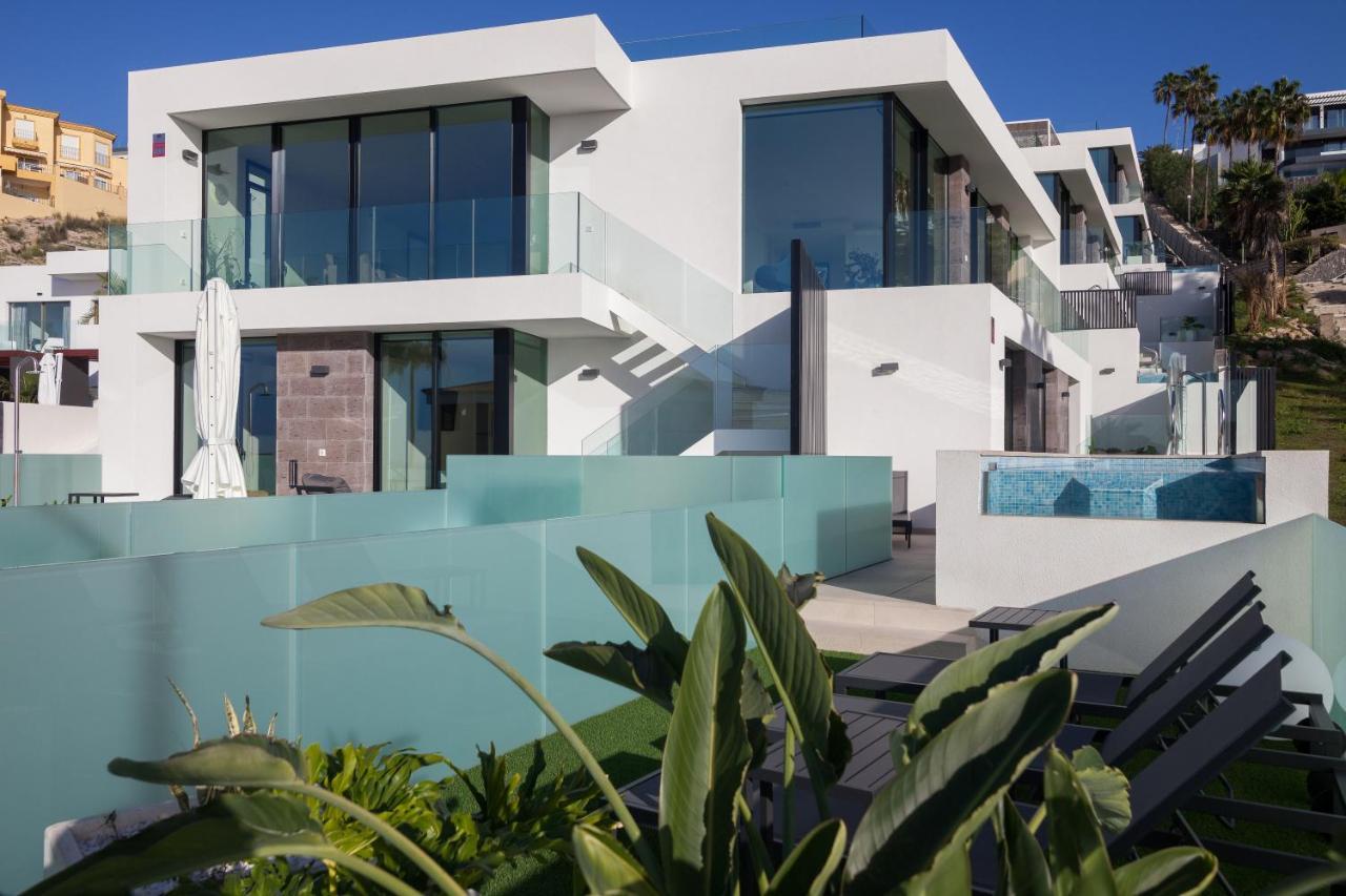 200m² New B With Private, Heated Pool And Amazing Ocean View.