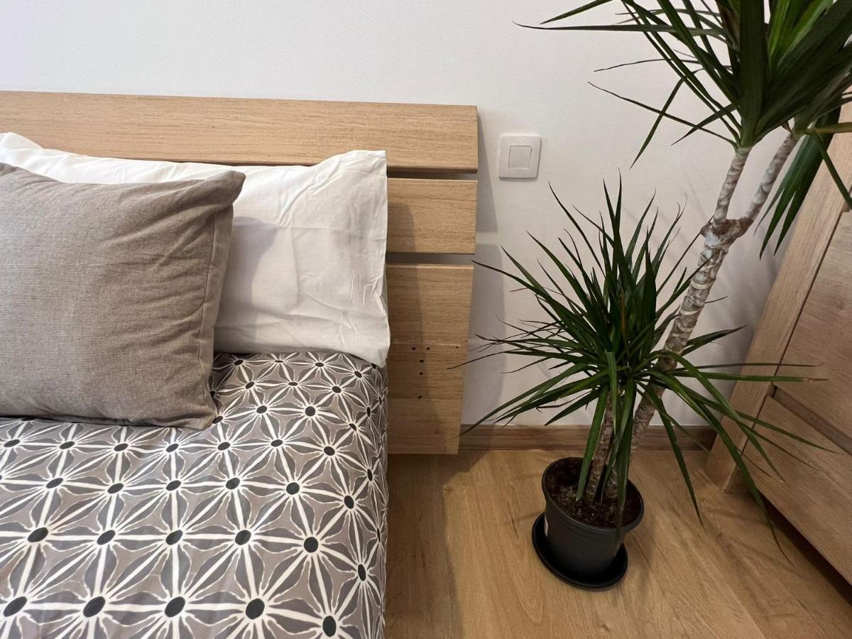 Close To Gran Via Centro Familiar Con Wifi By * Logrono