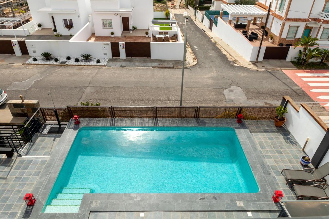 Con Piscina Privada En Сasa de vacaciones *