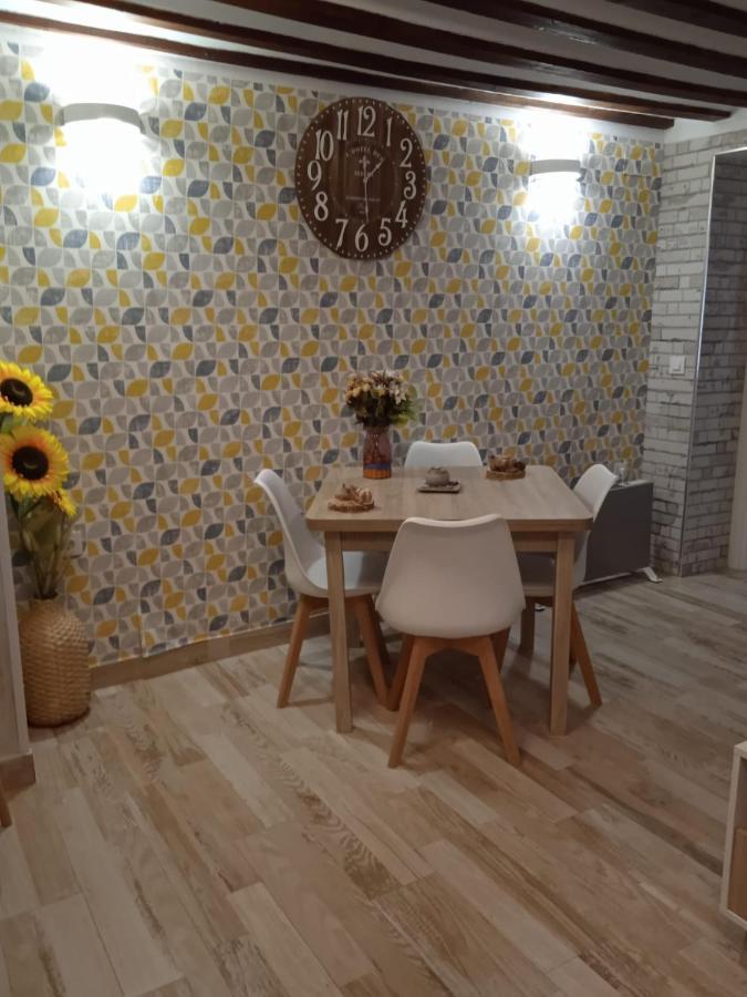 Apartamento Turístico El Empedrado De M&g