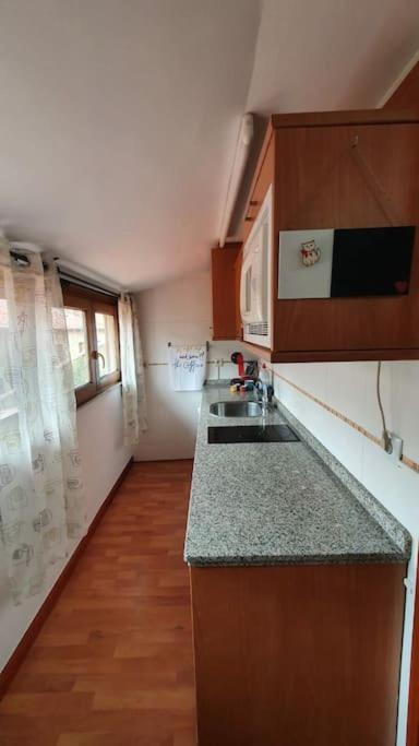 Apartamento Encantador Atico En Pleno Corazon De La Ciudad *