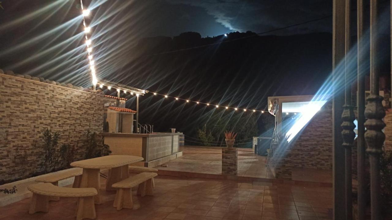3br Country - Private Pool & Terrace *