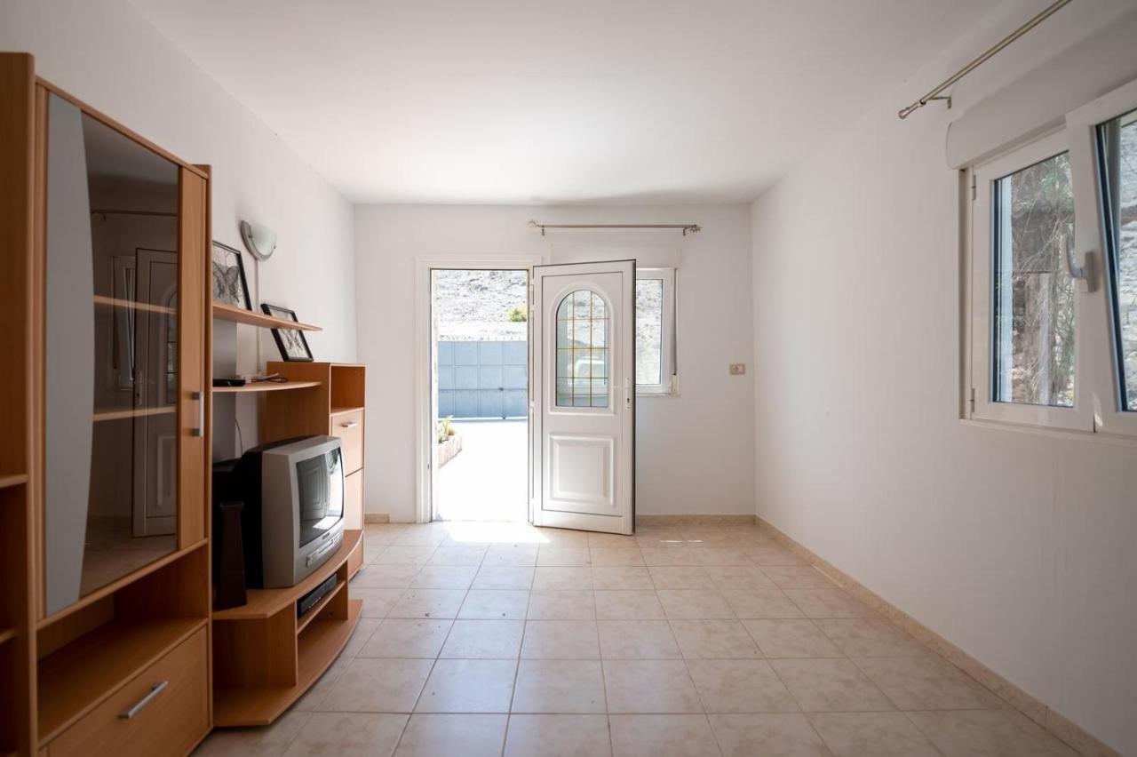 Holiday home 3br Country - Private Pool & Terrace *