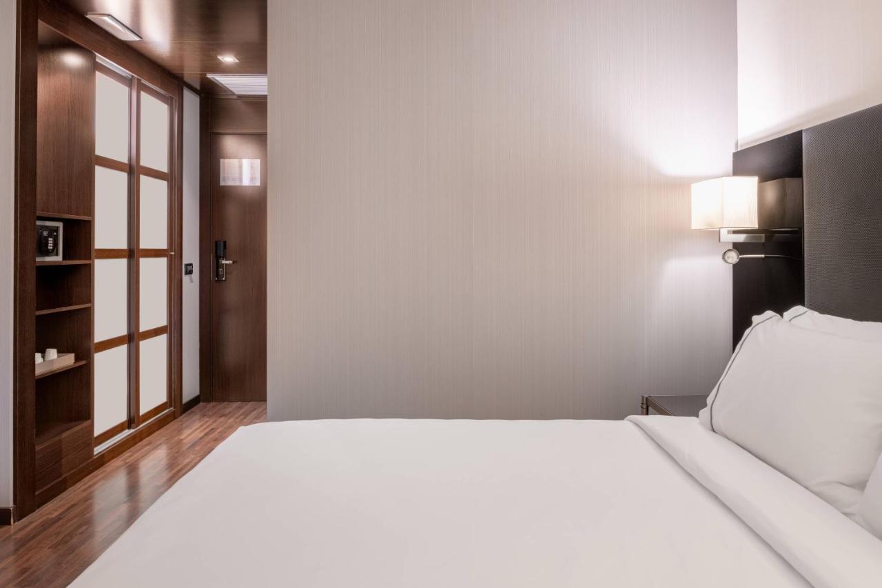 Ac Palacio Universal By Marriott Hotel Vigo