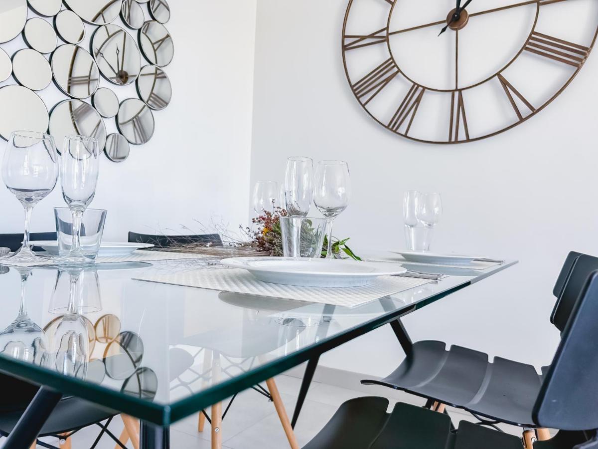 Residencial Cabo Azul Apartamento *