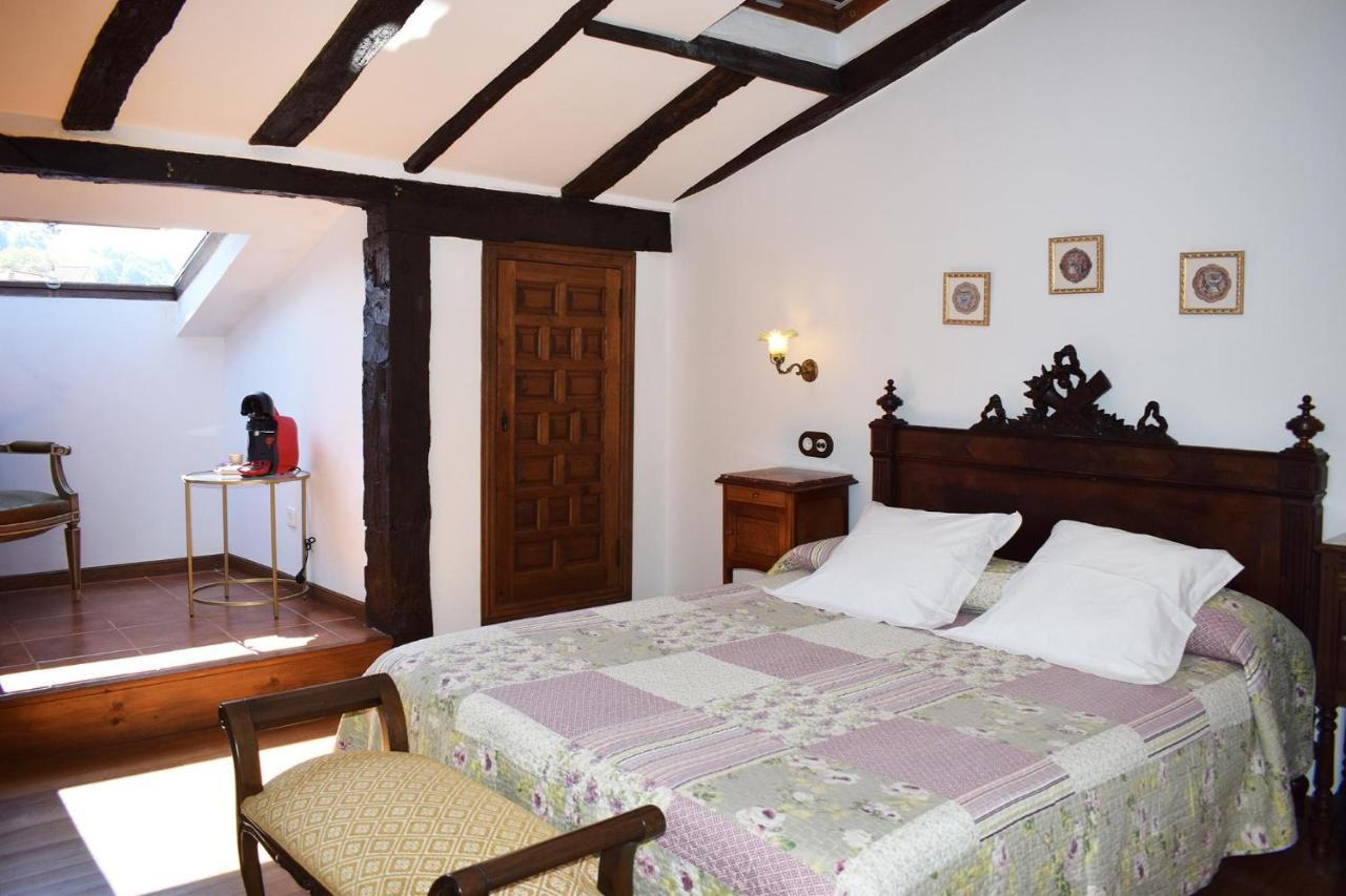 Casona De Linares Selaya