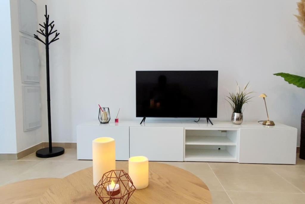 Apartamento Estudio Moderno En Barrio Tipico Cordobes *