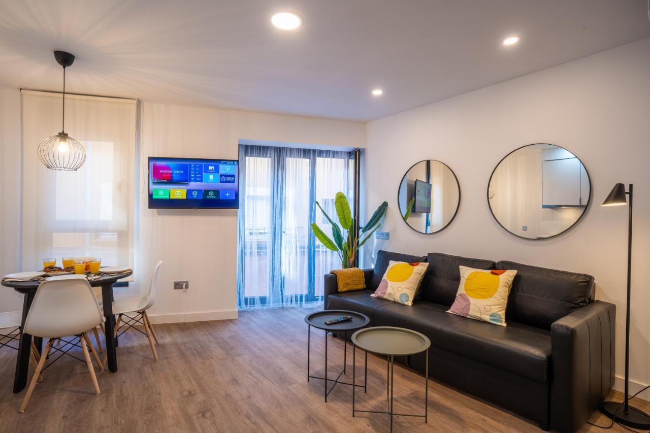 Apartahotel Trendy Homes Puerta Purchena *