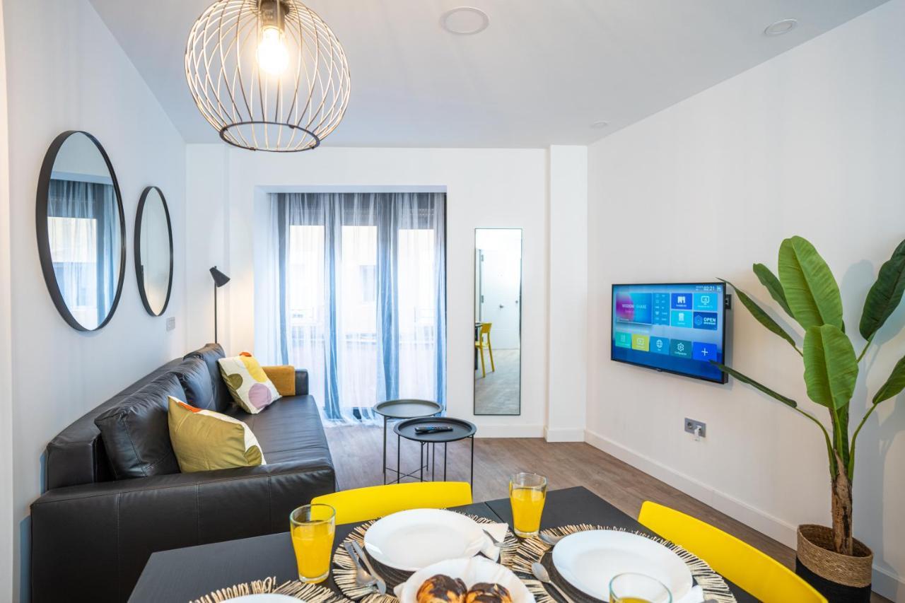 Apartahotel Trendy Homes Puerta Purchena