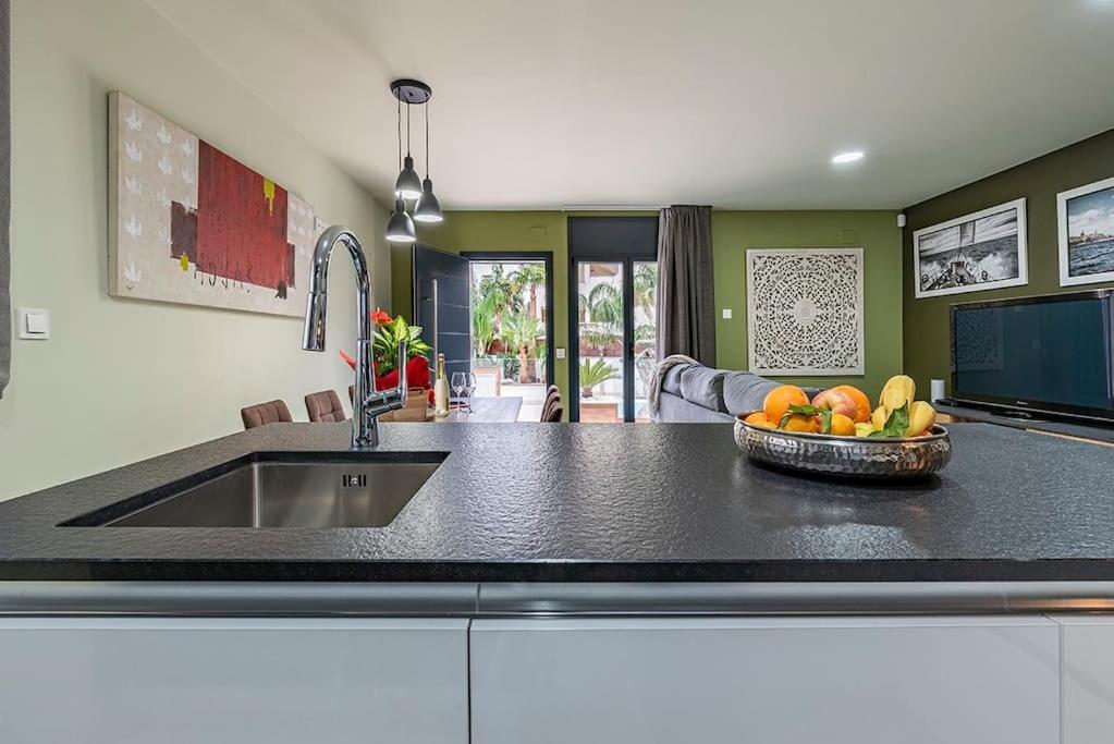 5 Stelle Piscina, Jacuzzi, Wifi - 2 Min Dal Mare * Miami Platja (Miami Playa)