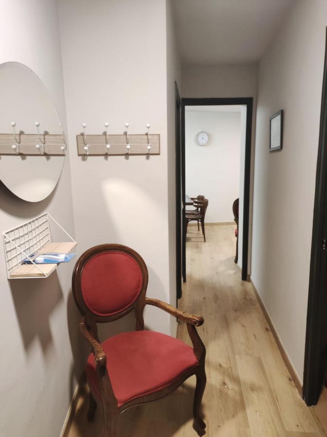 1 Acollidor Al Centre Historic De Aptgarbi Apartment Vic