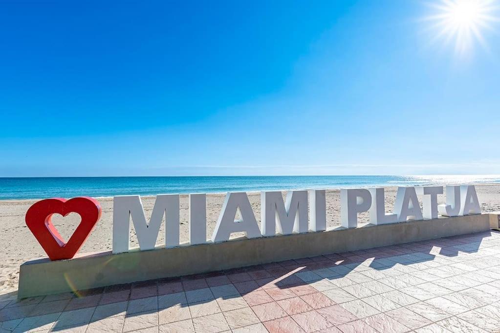 Apartamento 5 Stelle Piscina, Jacuzzi, Wifi - 2 Min Dal Mare *