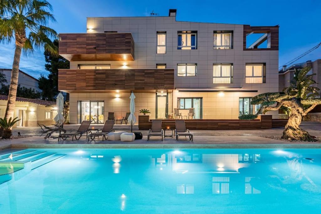 5 Stelle Piscina, Jacuzzi, Wifi - 2 Min Dal Mare Apartamento Miami Platja (Miami Playa)