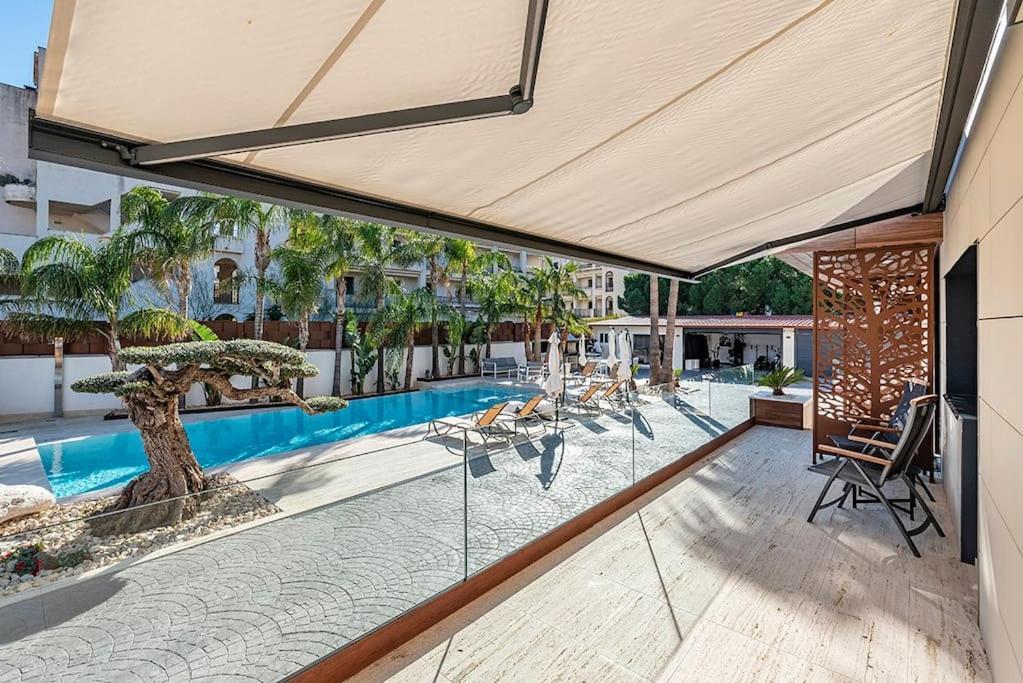 5 Stelle Piscina, Jacuzzi, Wifi - 2 Min Dal Mare *