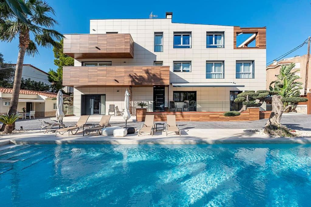 Lusso E Relax Con Piscina A 2 Minuti Dal Mare *