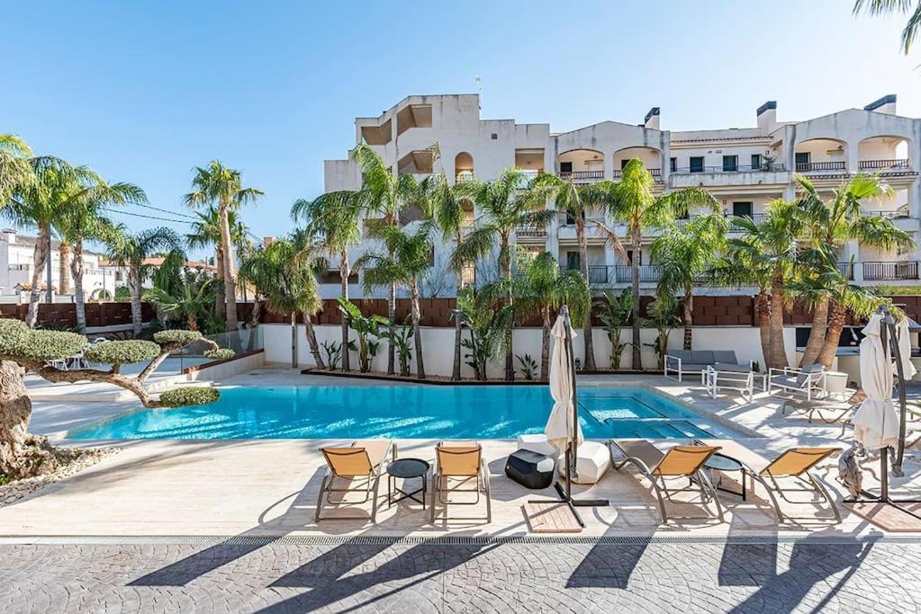 Apartamento Lusso E Relax Con Piscina A 2 Minuti Dal Mare *