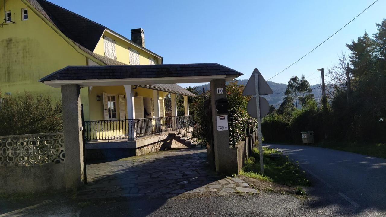 Casa Con Jardin En La Playa De Almieiras Holiday home