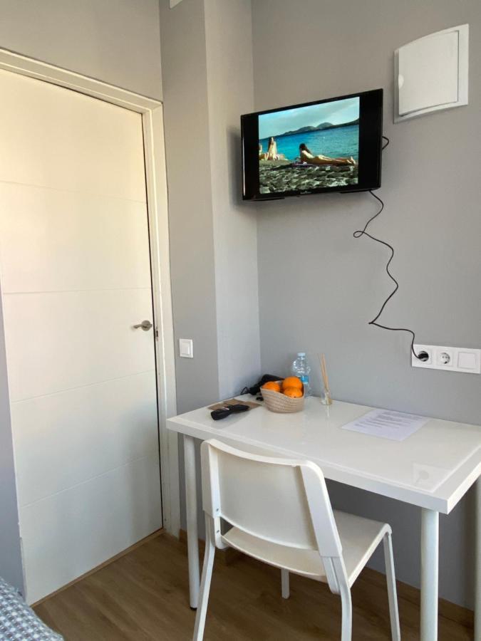 Inn Orange Vibes *