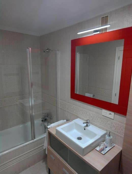 Grande, Luminoso Y Con Garage, 3 En El Camino De Santiago Apartment *