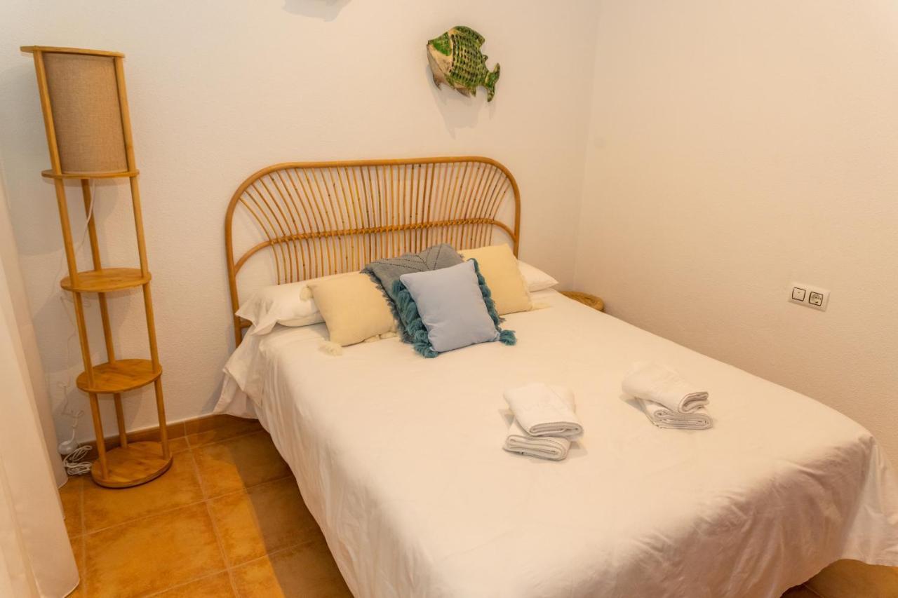 Con Terraza En Primera Línea Apartamento
