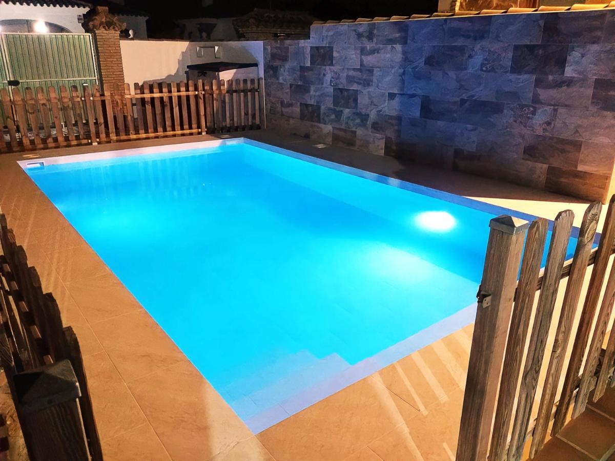 Сasa de vacaciones Chalet Con Piscina Privada Y Barbacoa *
